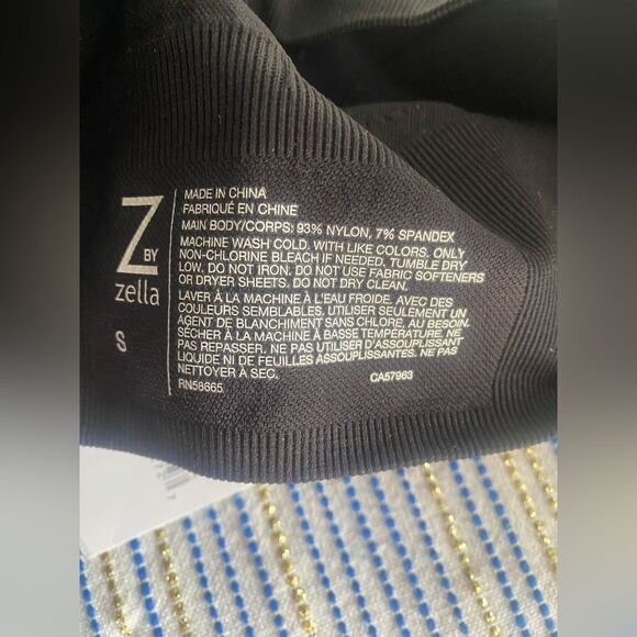 Z by Zella SEAMLESS CROSS BACK BRALETTE BLACK SMALL NWT - Picture 2 of 8